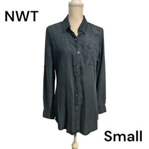 ❤️* NWT BUTTON FRONT DENIM SHIRT   SMALL